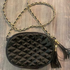 Vintage black shiny purse